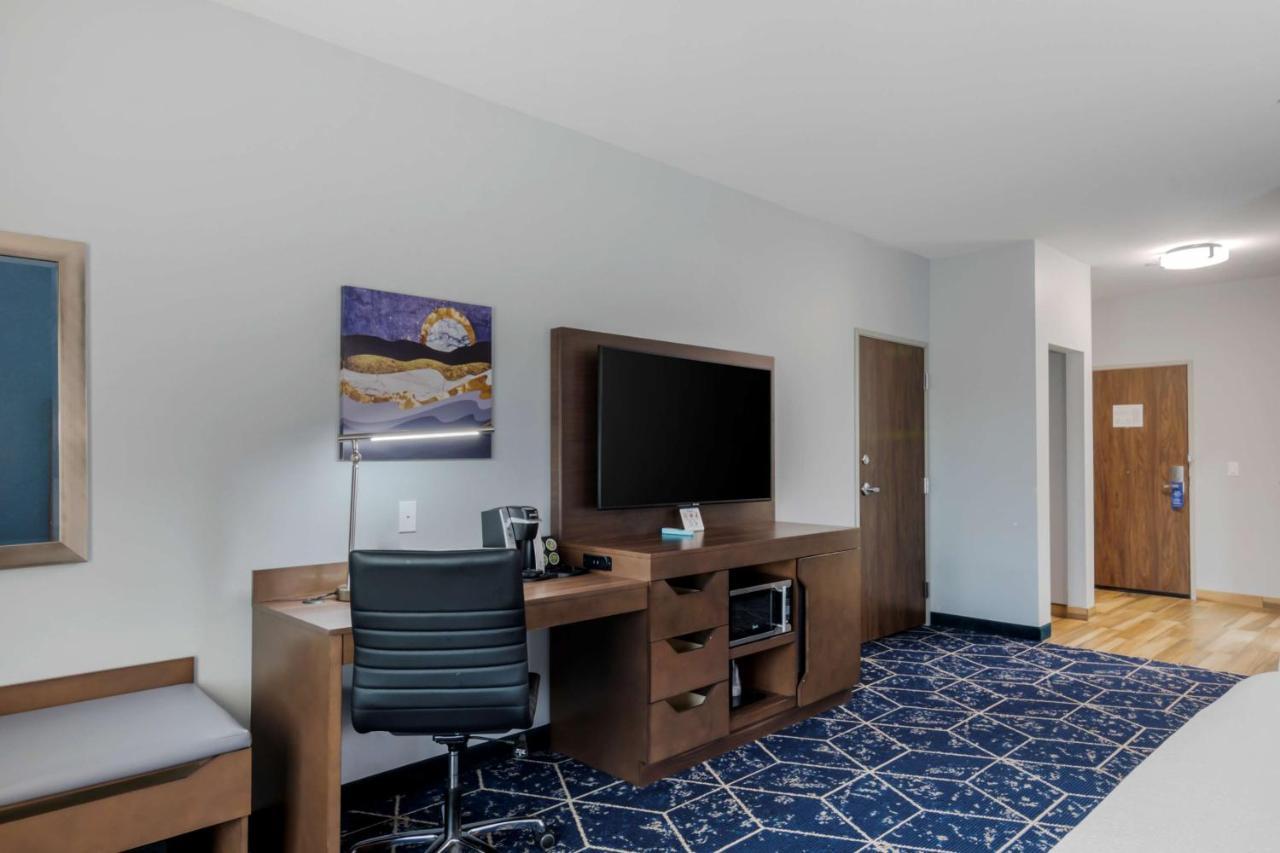Best Western Plus St. Louis Airport Hotel Woodson Terrace Exterior foto