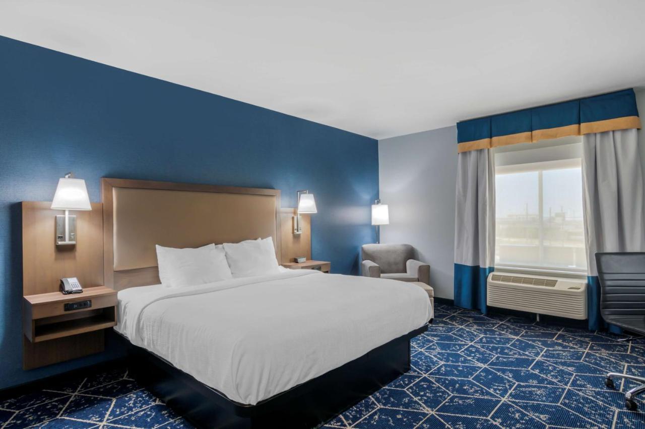 Best Western Plus St. Louis Airport Hotel Woodson Terrace Exterior foto